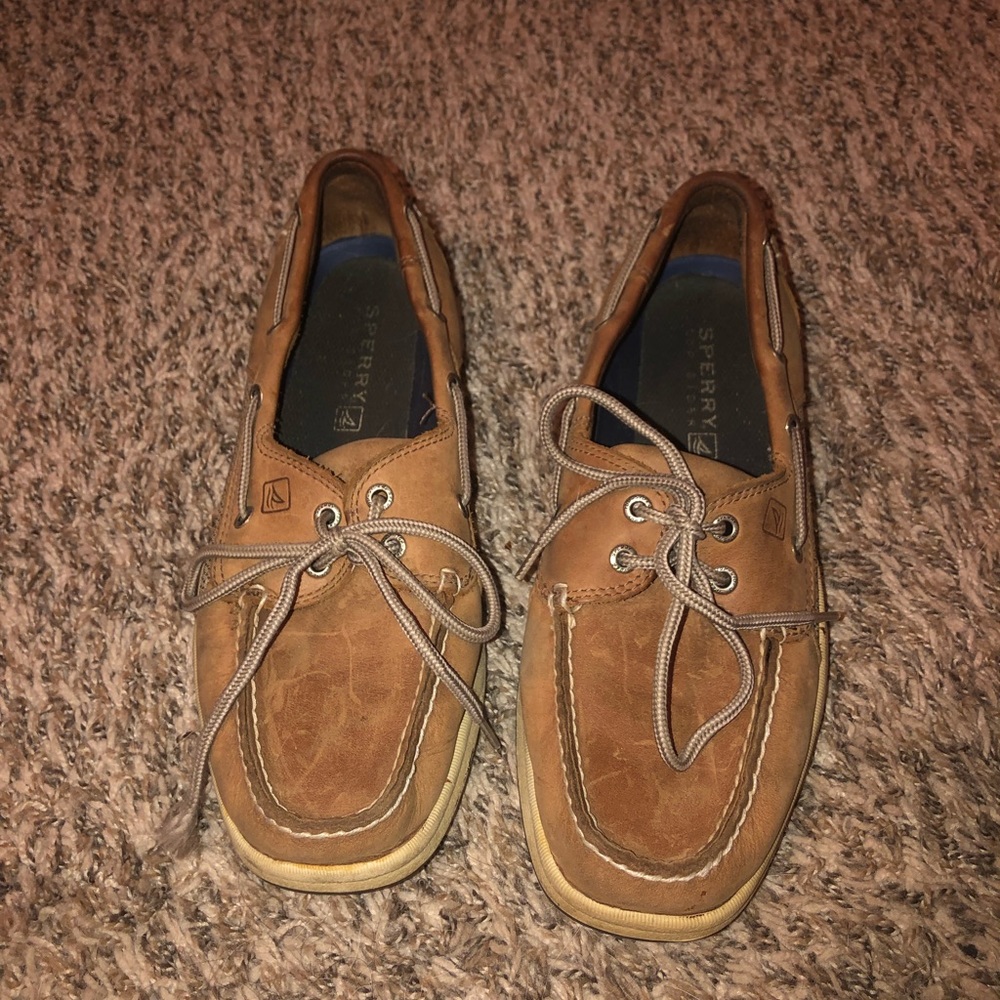 men’s brown sperry boat shoes size 9.5